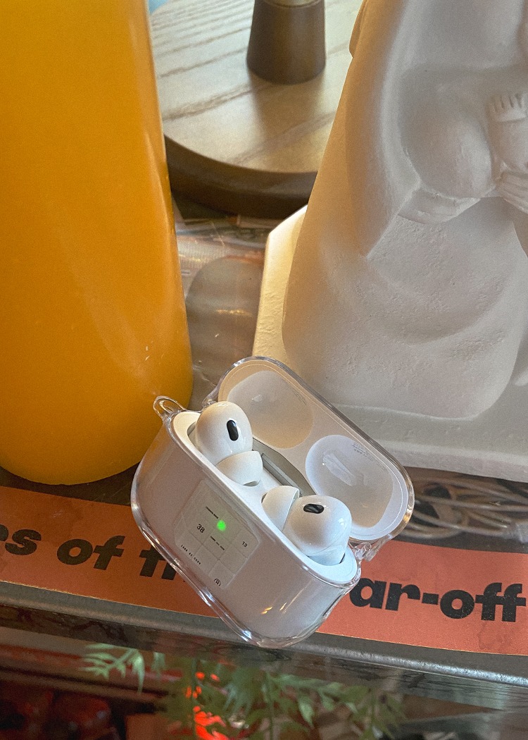 OFF WHITE CUBE AIRPODS CASE